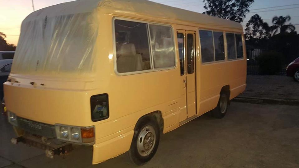 Bus closed door respray